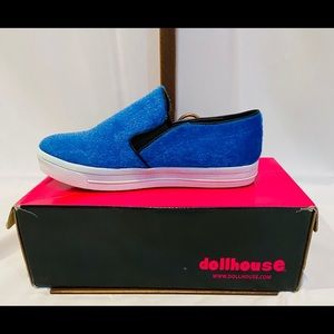 NIB Dollhouse blue fuzz sneakers